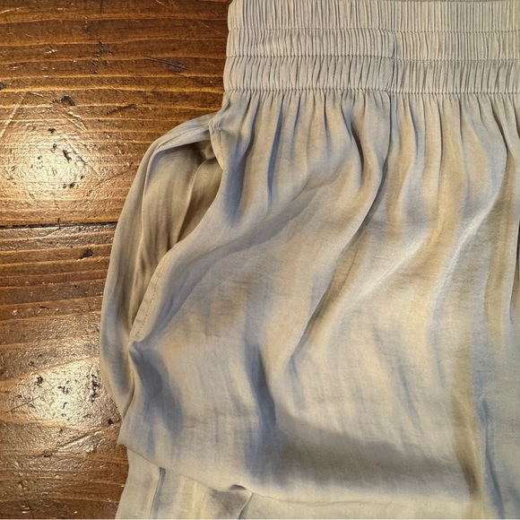 MNG- Tan Wide-Leg Pants‎ with Elegant Draping. Size Small - Picture 10 of 15